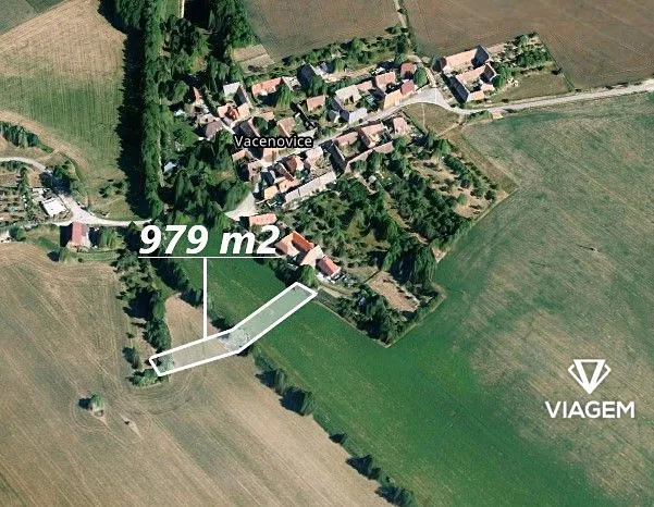 Prodej pole 979 m²
